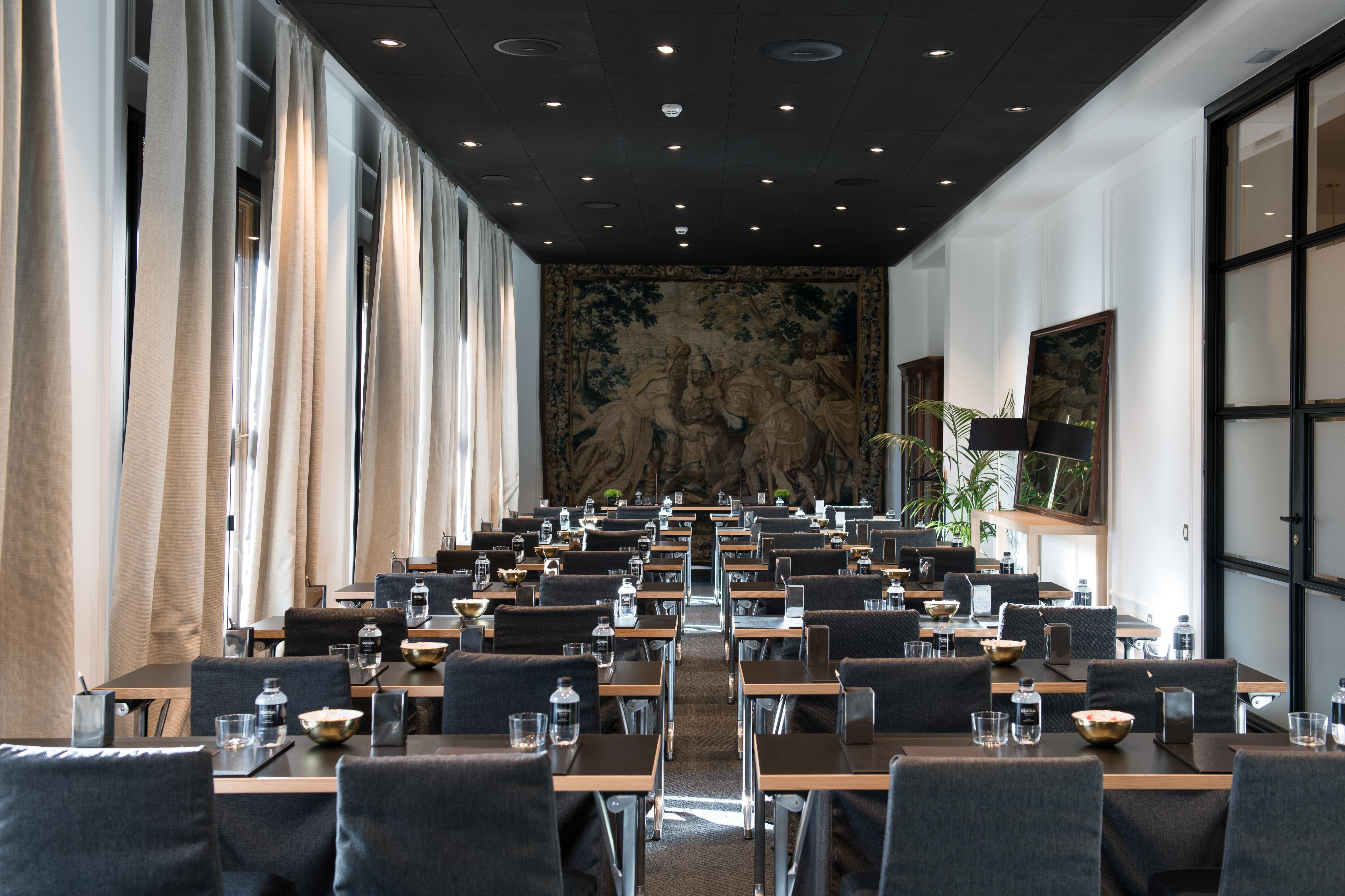 Grand Hotel Central, Small Luxury Hotels Barcelona Ngoại thất bức ảnh The conference room