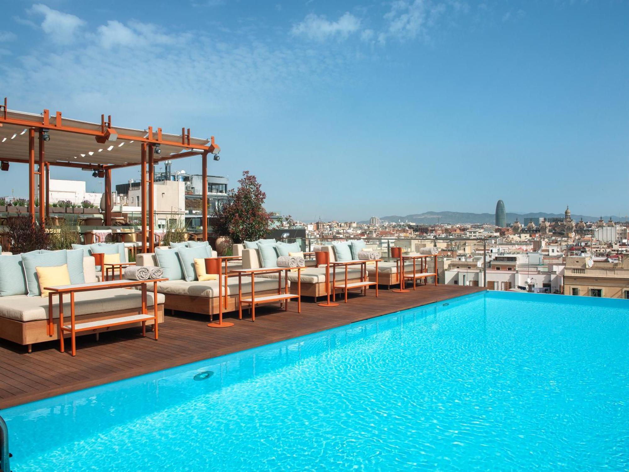 Grand Hotel Central, Small Luxury Hotels Barcelona Ngoại thất bức ảnh Skyline Barcelona