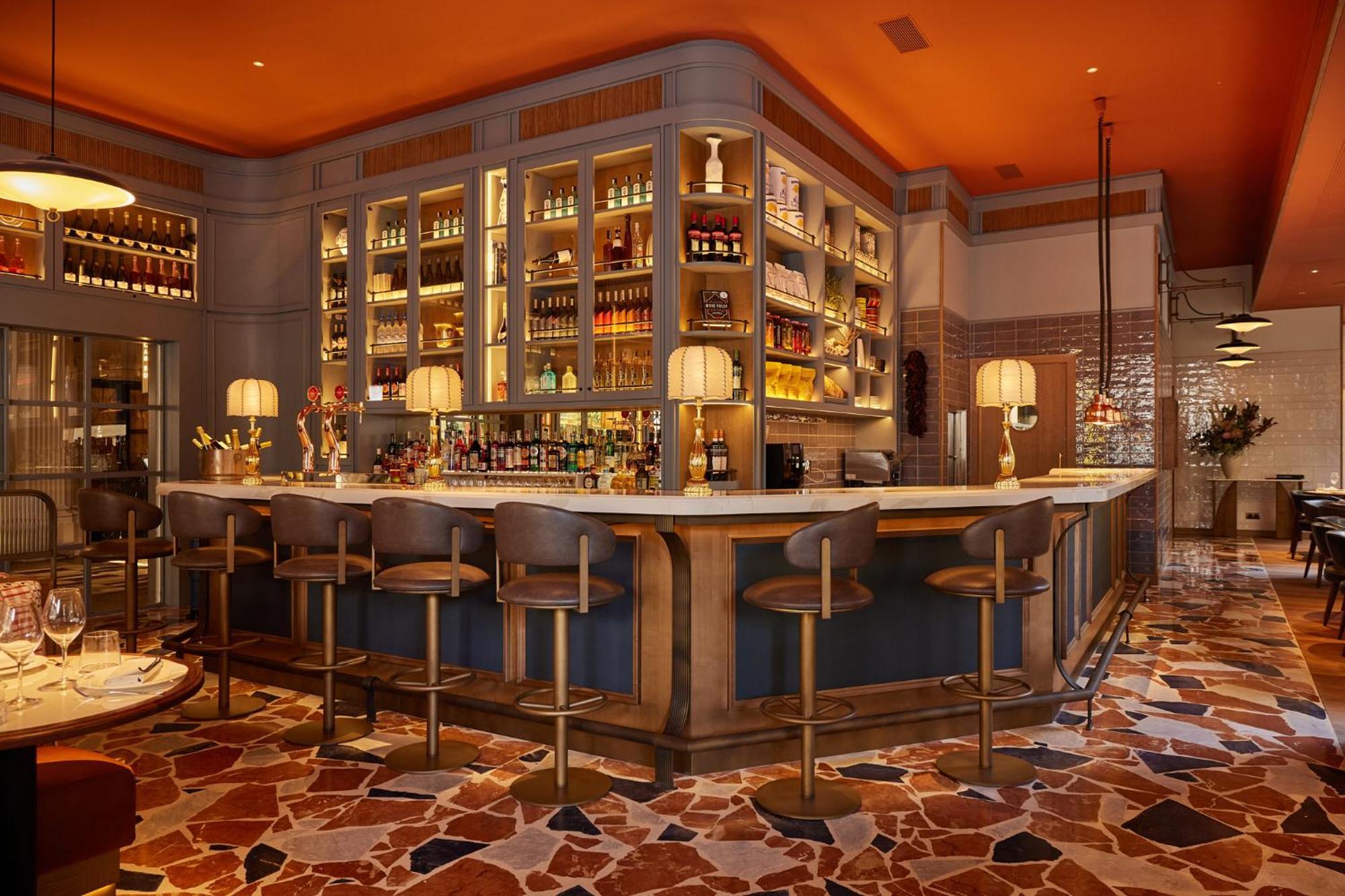 Grand Hotel Central, Small Luxury Hotels Barcelona Ngoại thất bức ảnh The bar at the restaurant